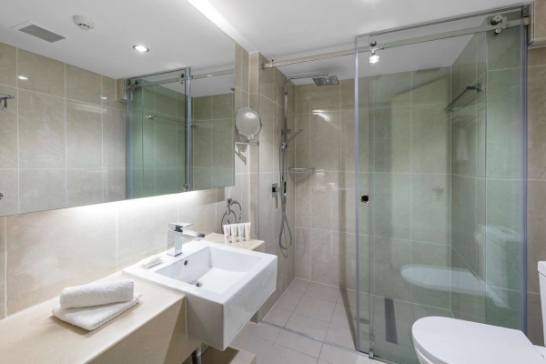PLUS HOTEL DIANA (Brisbane)